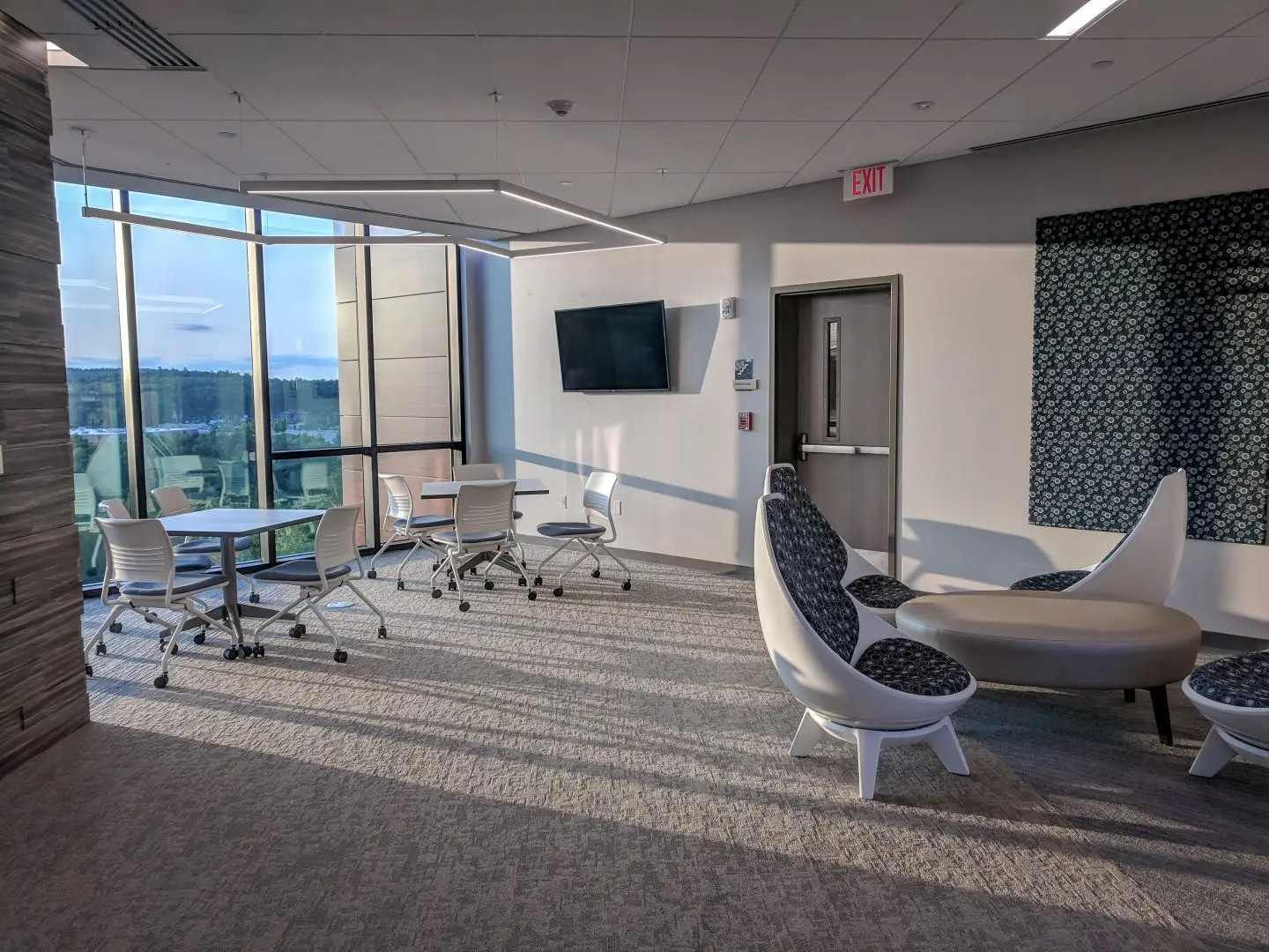 Each floor has multiple common spaces.
