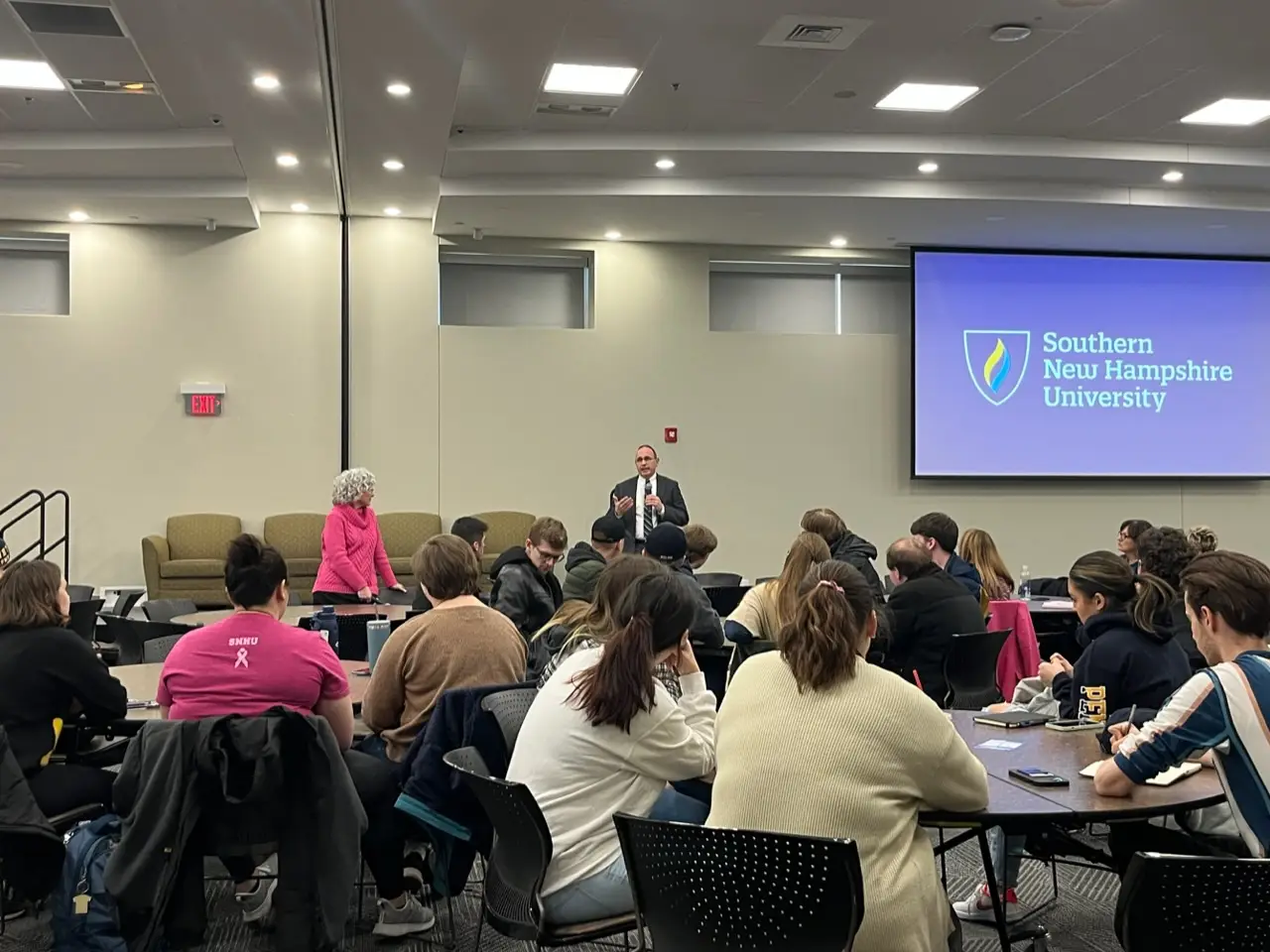 SGA Hosts Town Hall Meeting On Academic Changes