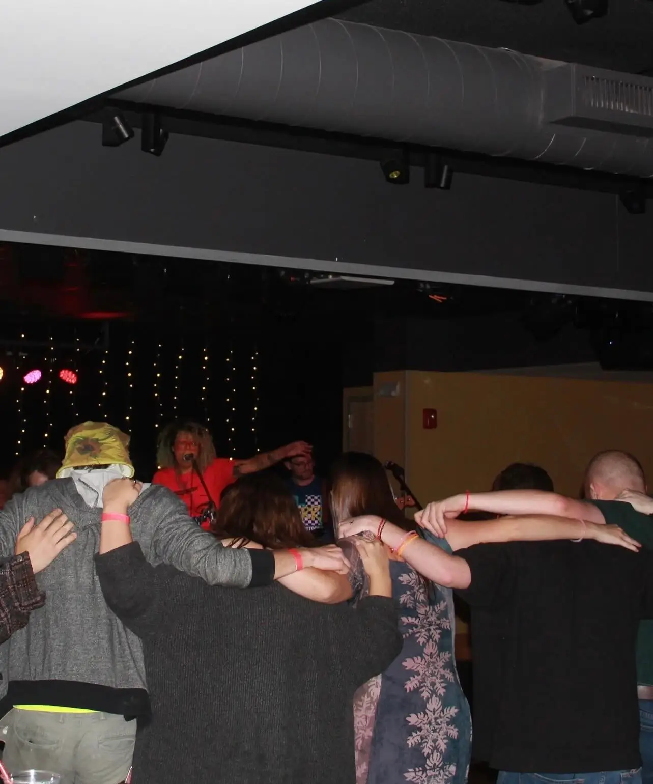 SNHU Concert Series Presents Cozy Throne & Glad Valley